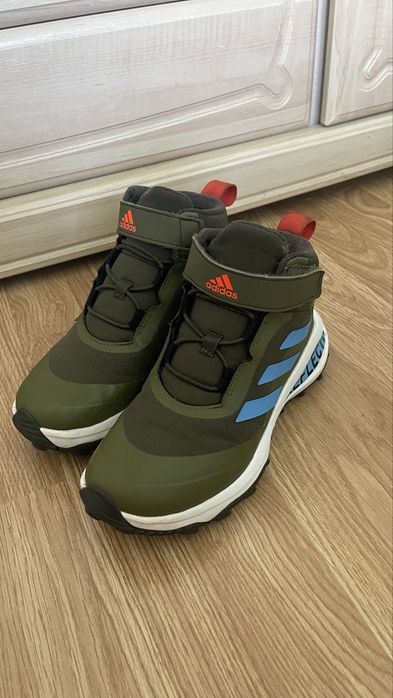 Черевички демісезонні adidas 34 розмір