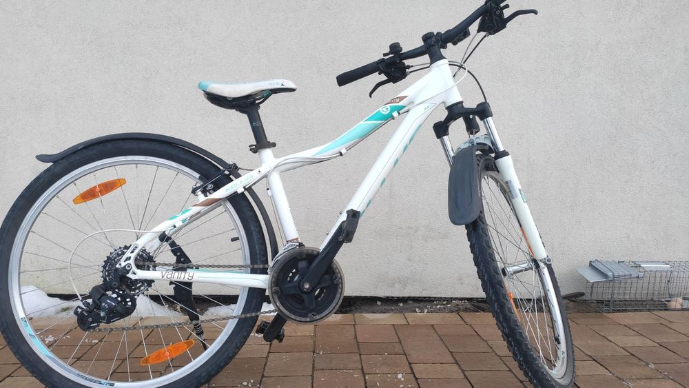 Rower Kellys vanity 10