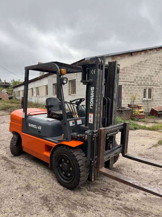 Навантажувач погрущик 3.5т дизель