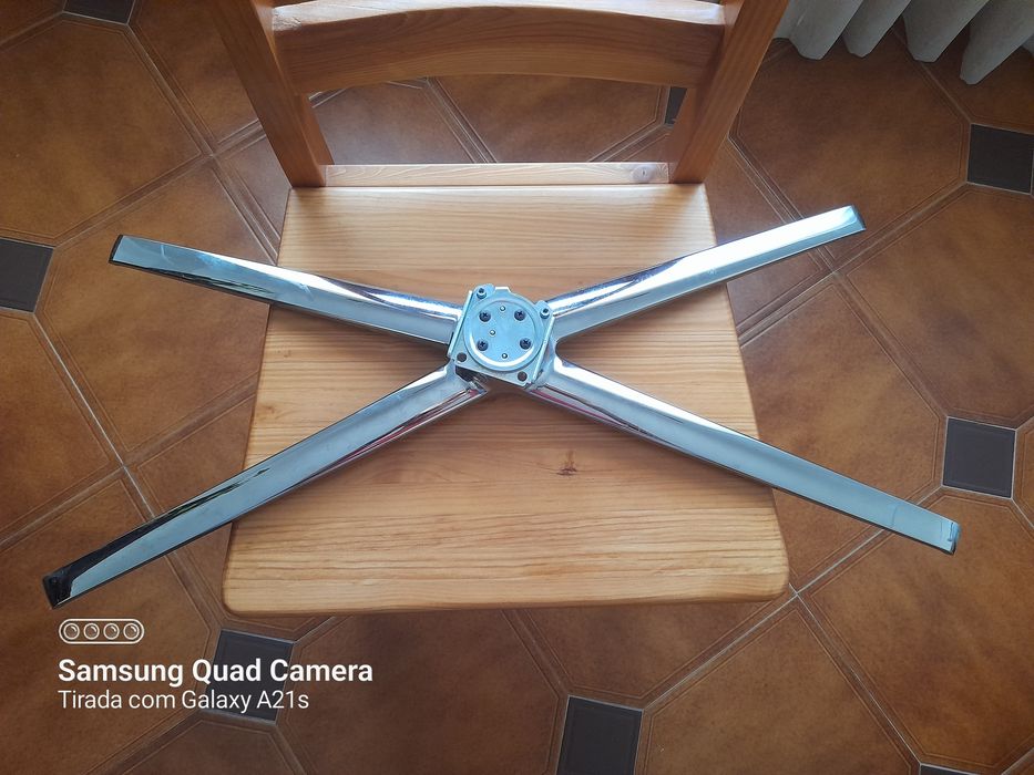 Base para TV - 10€