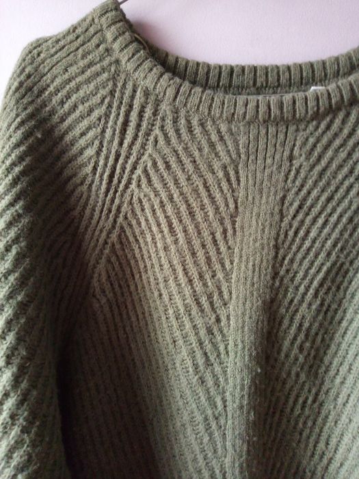 Sweter damski wełna