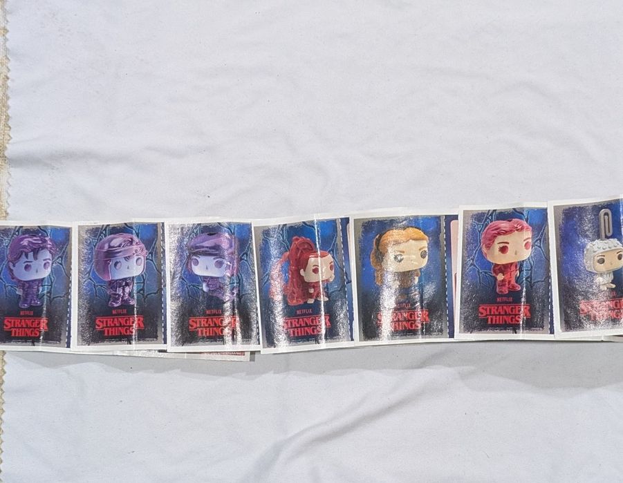 Stranger Things Kinder Joy Collection
