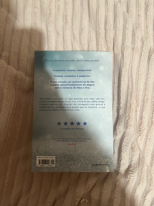 Livro Twisted Love