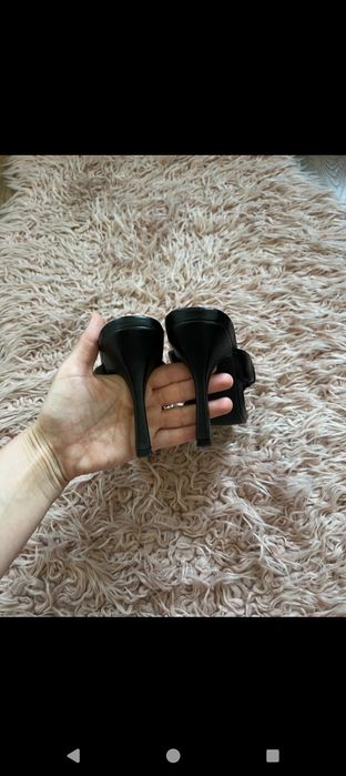 Okazja Tanio - Czarne Klasyczne Klapki Japonki Szpilka Boohoo r 36