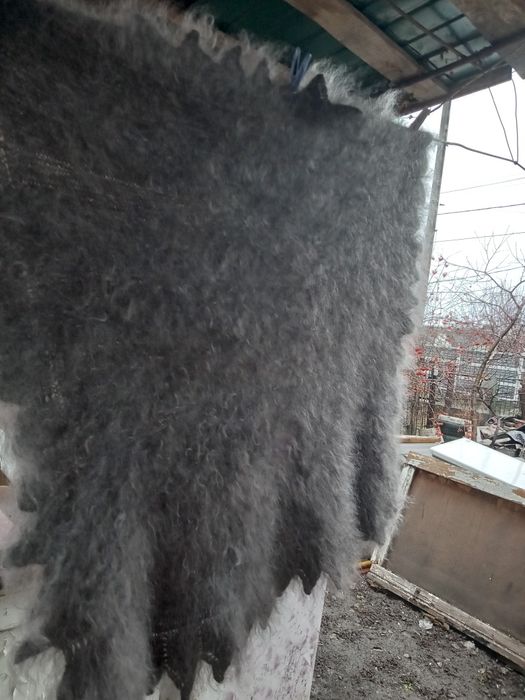 Продам платок  пуховий  большой  1м20×1м