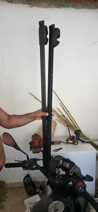 Caixa Opel com barras