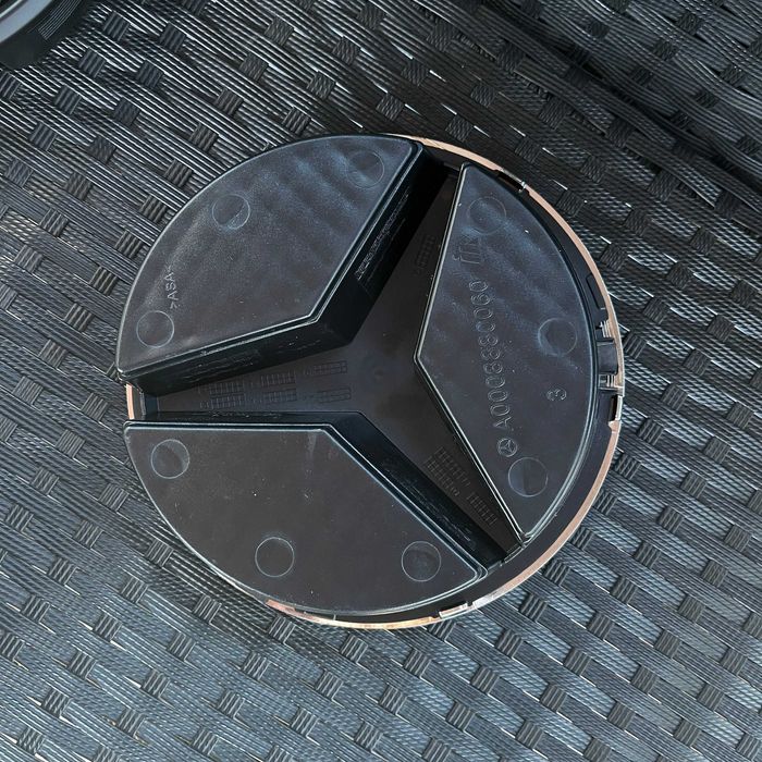 Эмблема емблема Мерседес Mercedes C class V class Vito под решетку