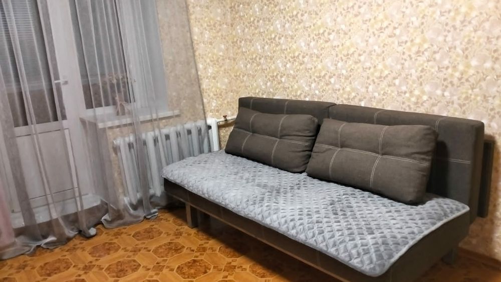 Квартира, оренда подобово у м. Путивль