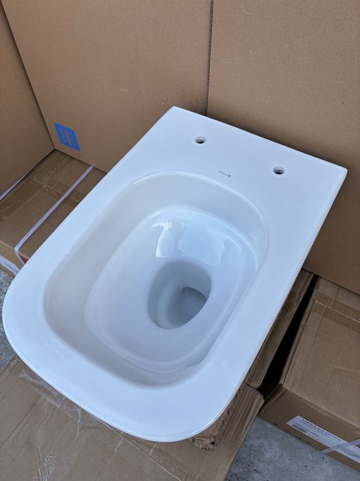 Інсталяція Geberit з хромованою клавішей з унітазом Volle Libra 2.0