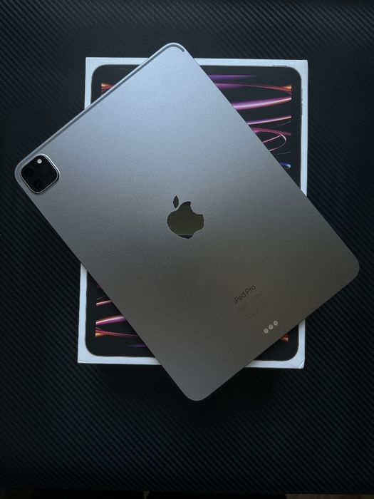 Ipad pro 11 inch M2 128gb