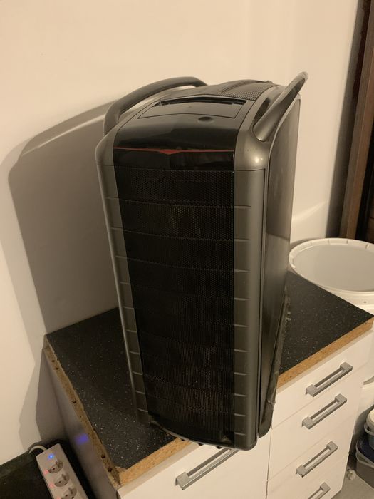 Komputer Gamingowy i5 12400/asus b760/rx 6600/Ram 32Gb cooler master cosmos S chlodzenie AIO