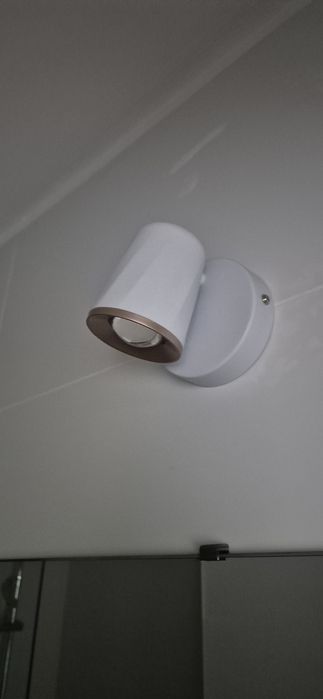 Candeeiro de parede ajustável