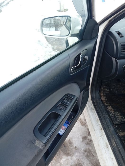 Продам SKODA Octavia