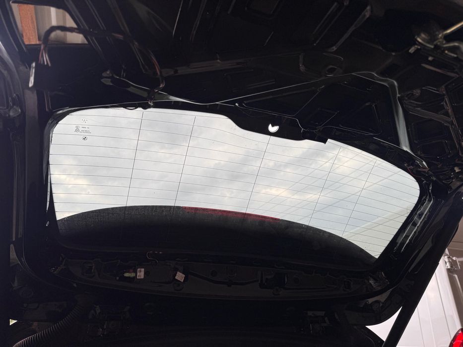BMW X1 F48 (2016-2022) скло заднє кришки багажника бмв х1 51319450532
