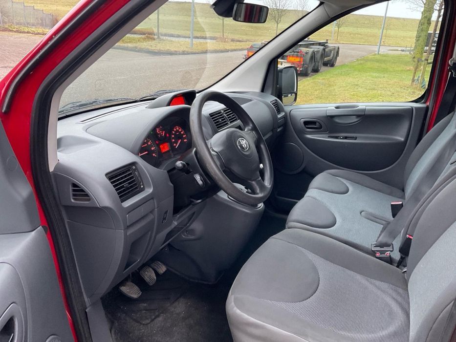 TOYOTA ProAce EXCELENTE APENAS 120.000km 12/2016 ###OPORTUNIDADE###