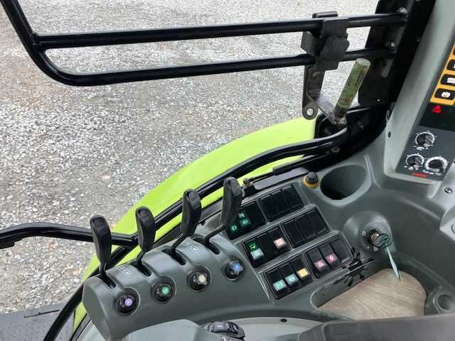 Claas Arion 530 CIS