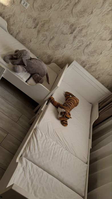 Ліжко кровать ikea