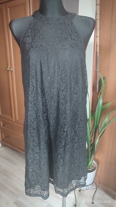 Sukienka koronkowa sliczna