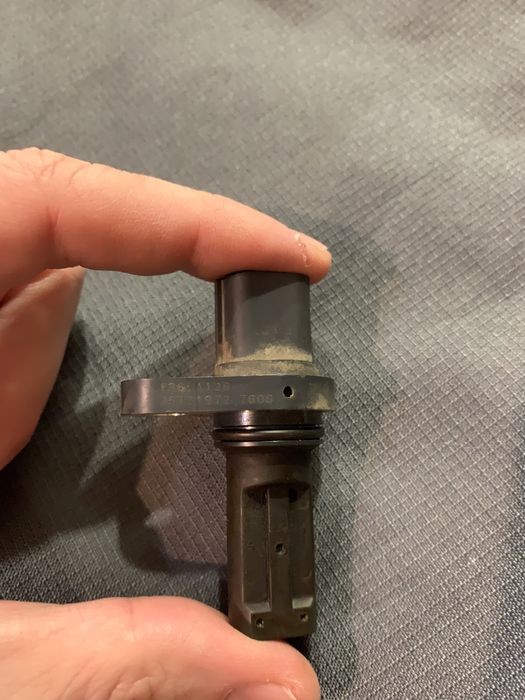 Датчик коленвала 1865A126