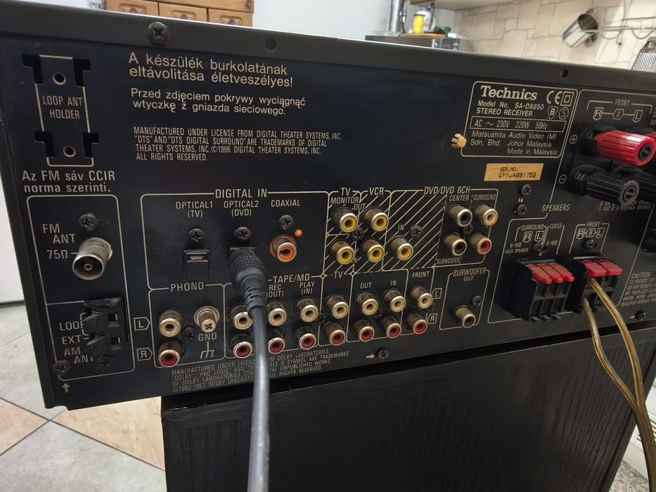 Technics SA-DX850 amplituner- plus pilot