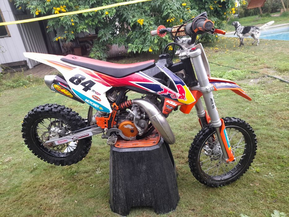 Vendo Ktm sx50  com muitos extras
