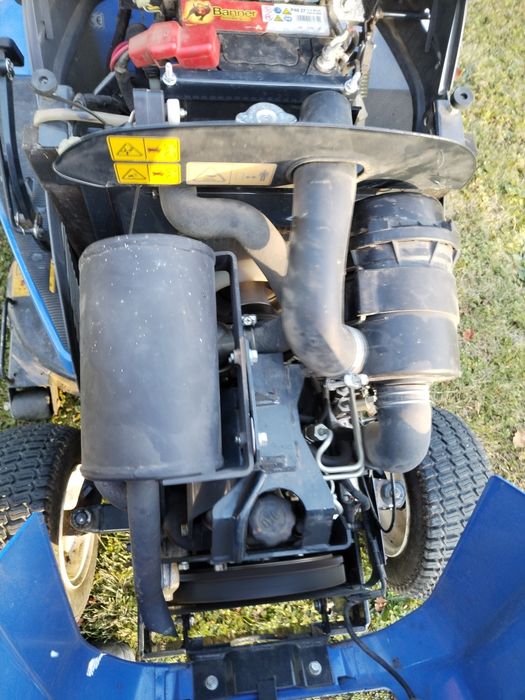 Traktorek kosiarka Iseki sxg 216 diesel