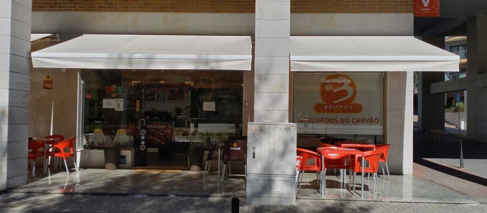 Toldos - 3 unidades - Quase novo