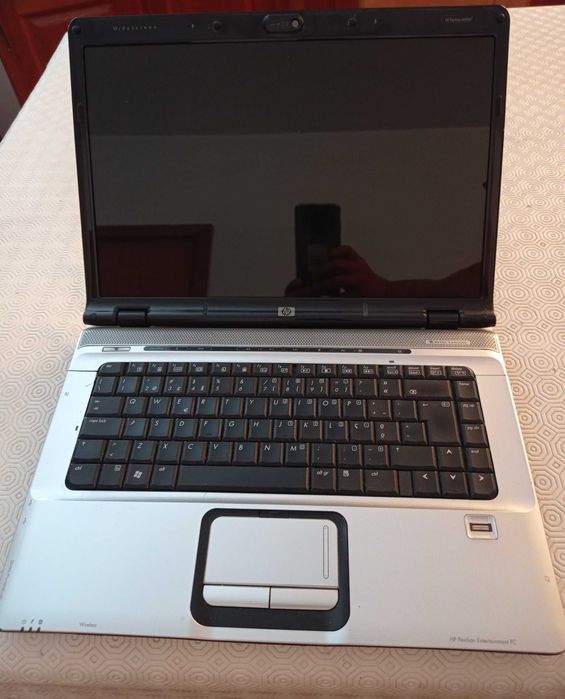 Portátil HP Pavillion 6700 - DV6780