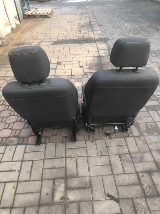 Fotel kierowcy fotel pasażera Mercedes Citan ,Renault Kangoo 2015r