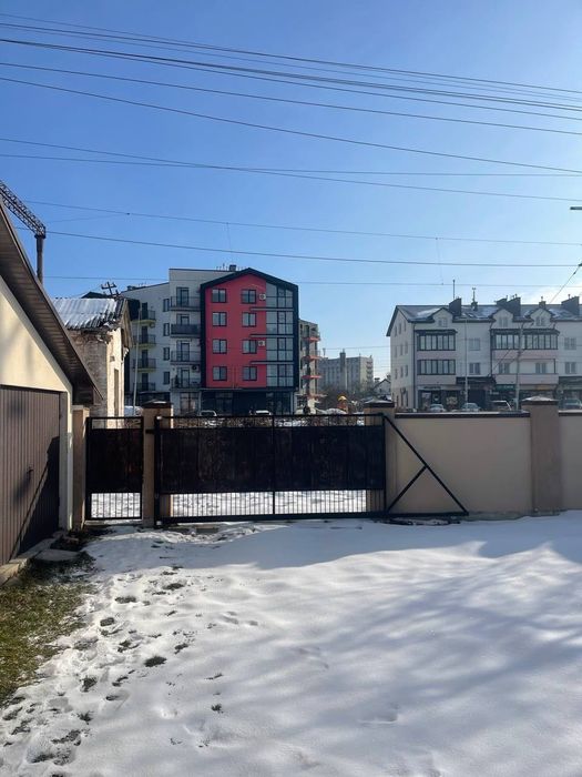 Оренда нового будинку спарки з окремим входом в Брюховичах