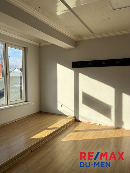 Комерційне приміщення в самому серці Тячева