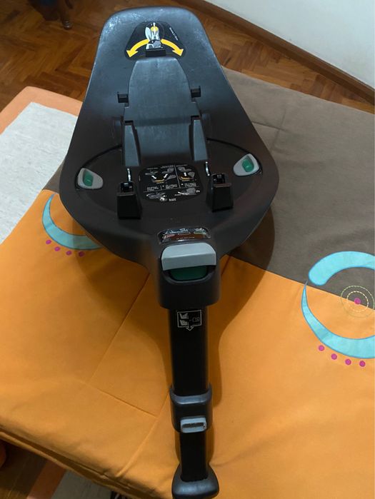 Cibex cloud Z i- size Ferrari + Base isofix Cybex Platinum cloud Z