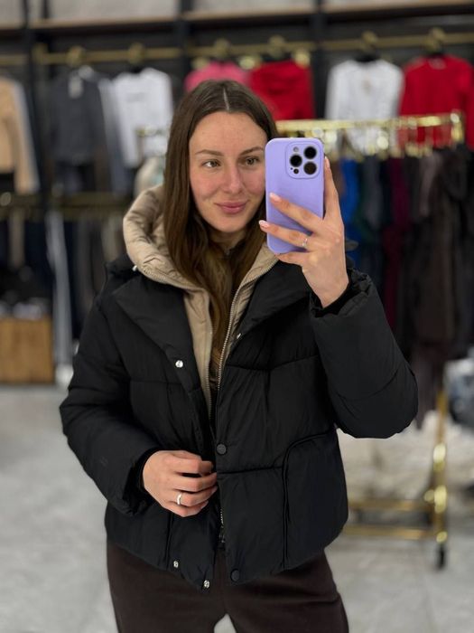 Куртка чорна жіноча