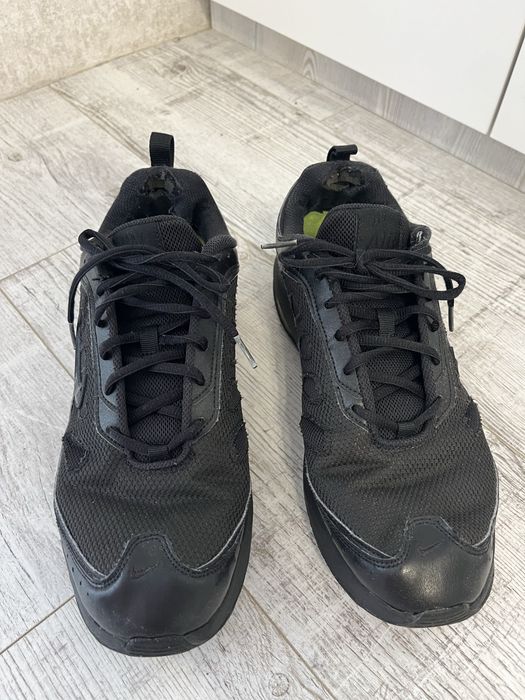 Кросівки чоловічі Nike розмір 43-44