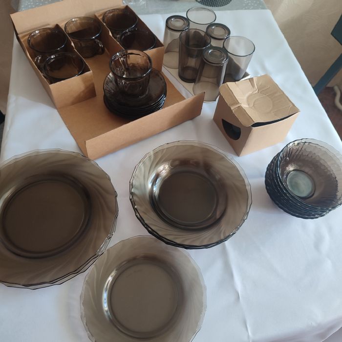 Набір посуду ( повний комплект )