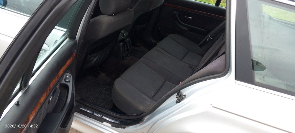 BMW 2000 рік 2.5 дізель обмін