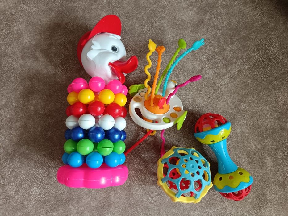 Продам набор игрушек