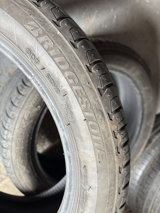 17 225/45 Bridgestone Turanza T001 шини б/у