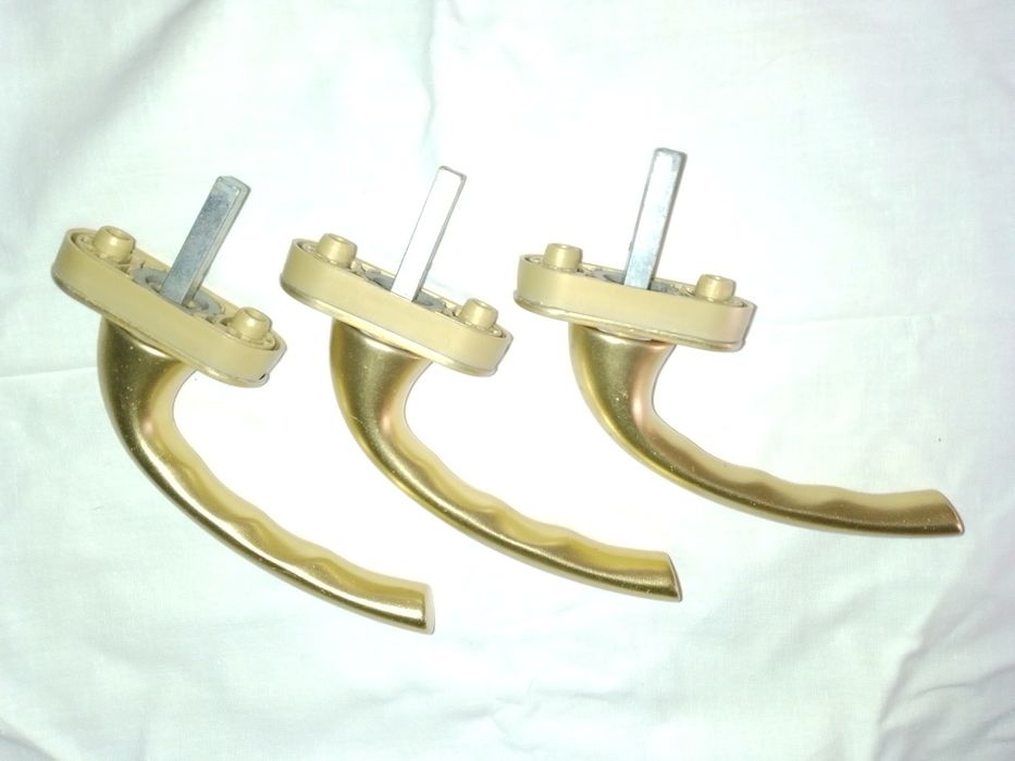 Віконні ручки для металопластикових вікон