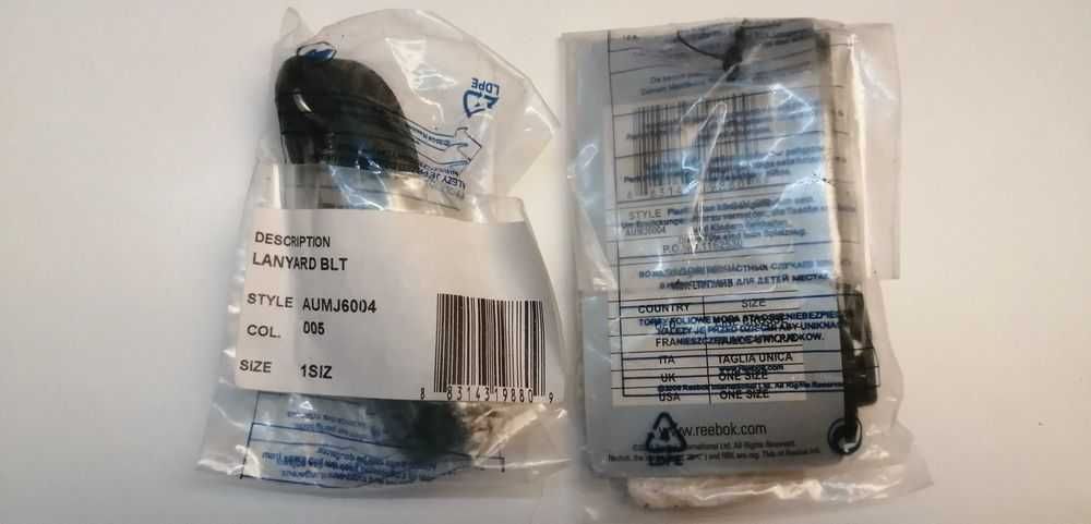 Lote 77 Cordões Reebok