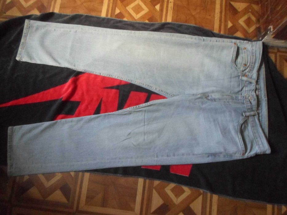 Джинсы Levis/B. Harbour