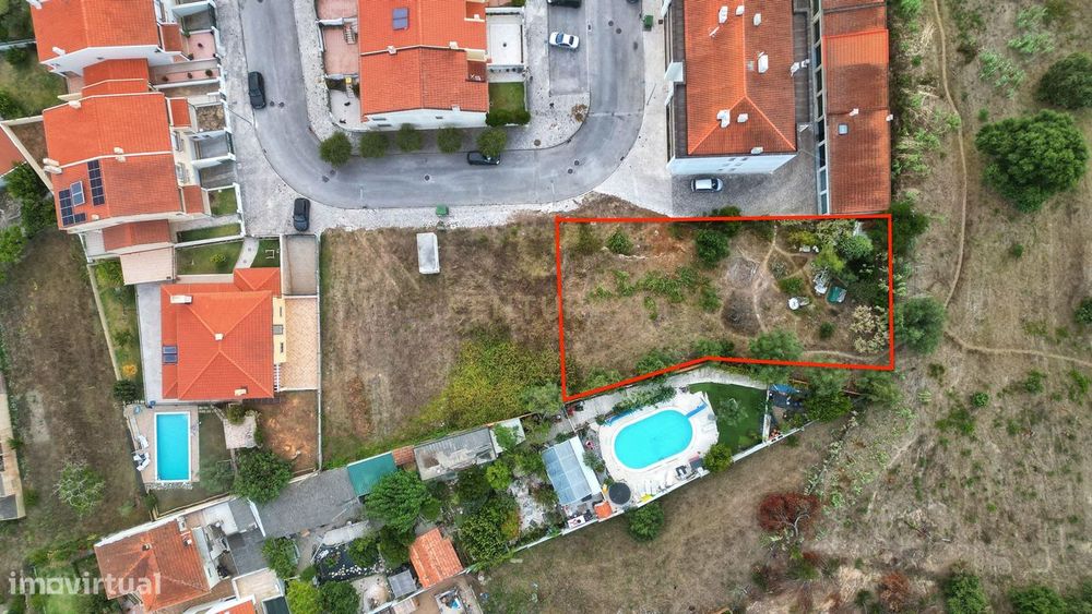 Terreno Urbano para construção em Carritos – 675,100m² — Tavarede, Coimbra