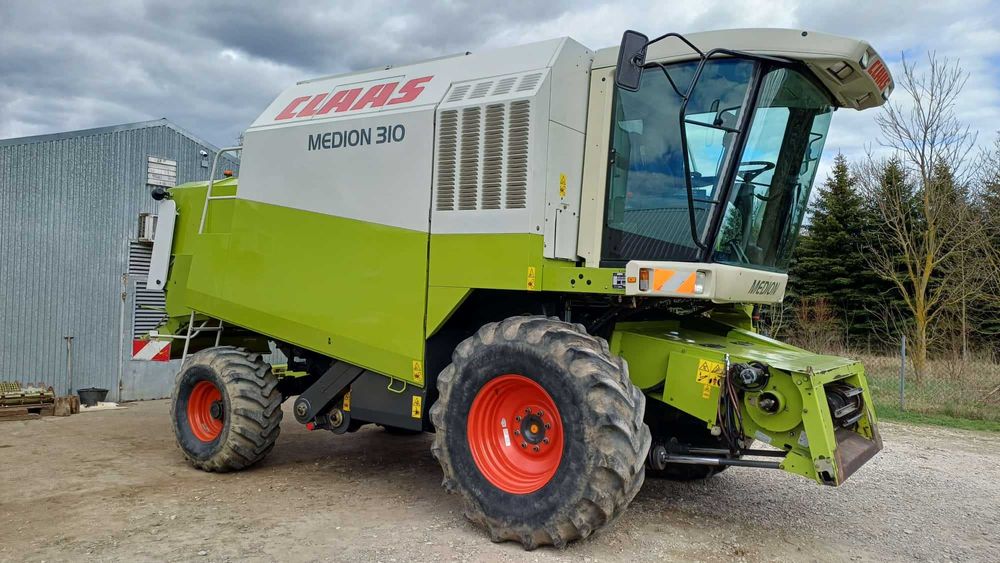 Claas Medion 310, 4x4,2001 rok