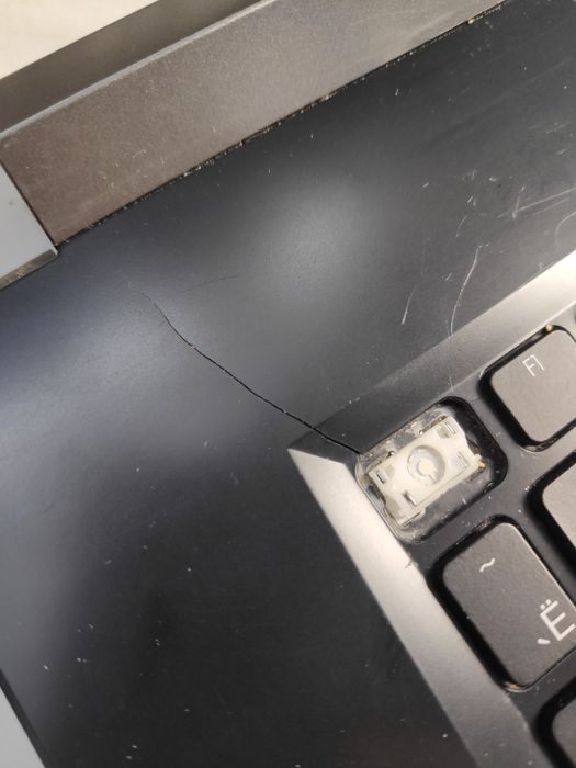 Продам Топкейс ноутбука Aser Predator 17"