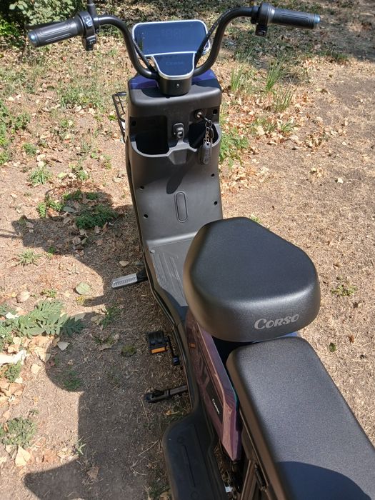 Електроскутер Corso