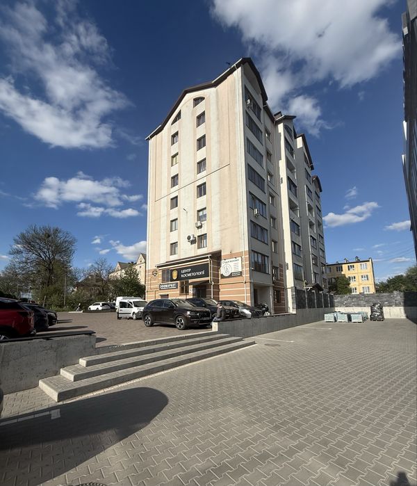 Продаж просторої 2к.квартири 80м2 | вул.Грушевського | м.Дубно