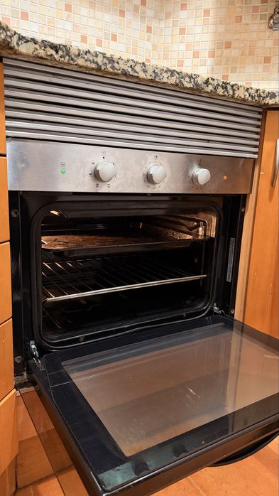 Vendo forno de encastrar