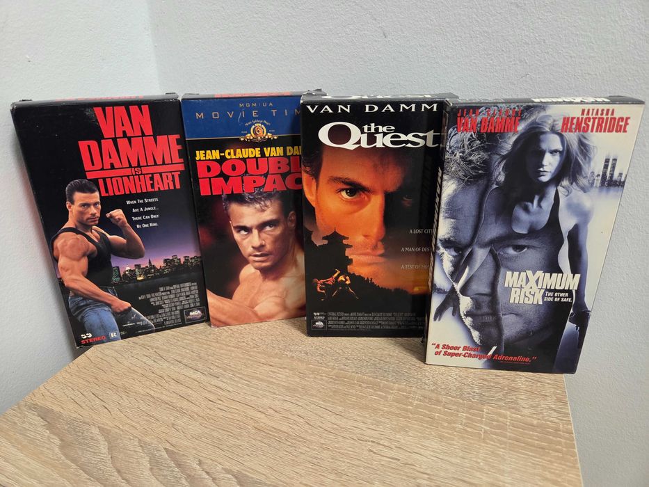 VHS Zestaw 4 szt. kaset (Jean-Claude’a Van Damme)