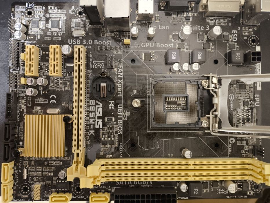 Материнская плата ASUS B85M-K LGA 1150 (под восстановление или на детали)