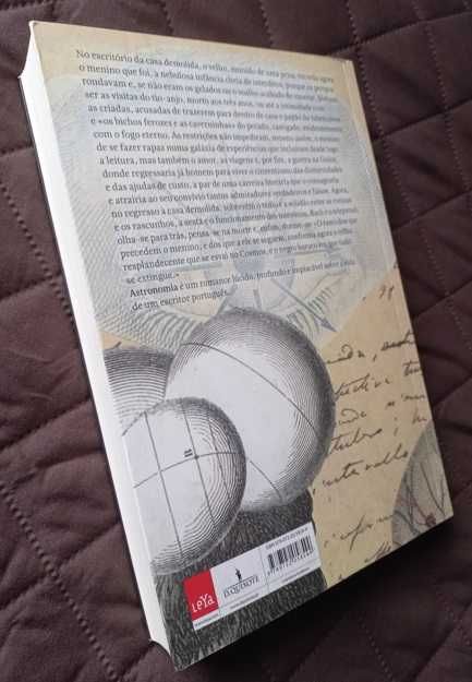 Astronomia - Mário Cláudio